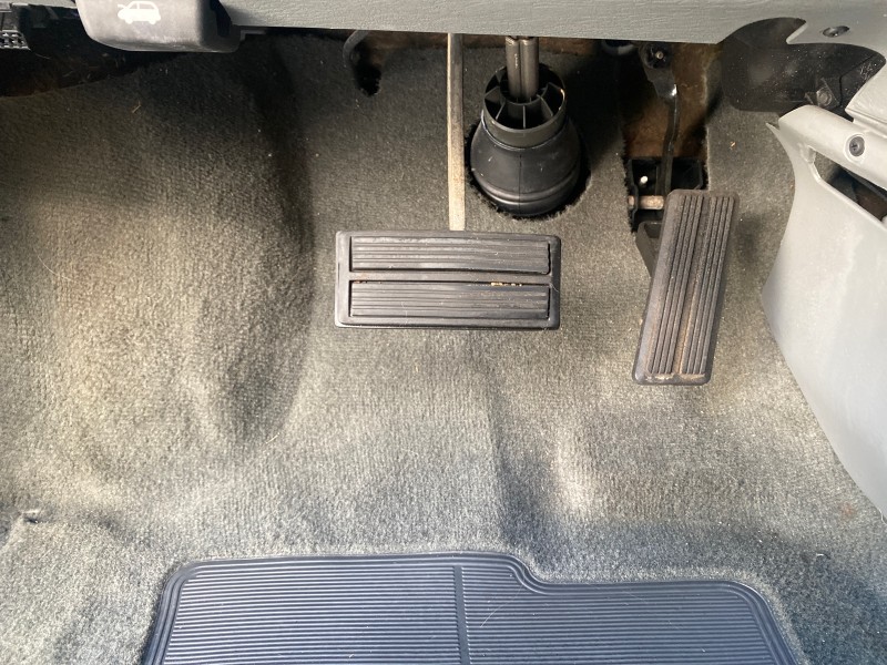 2006 Dodge Caravan SXT LOW MILES 28,367 1 OWNER HANDICAP LIFT in , 