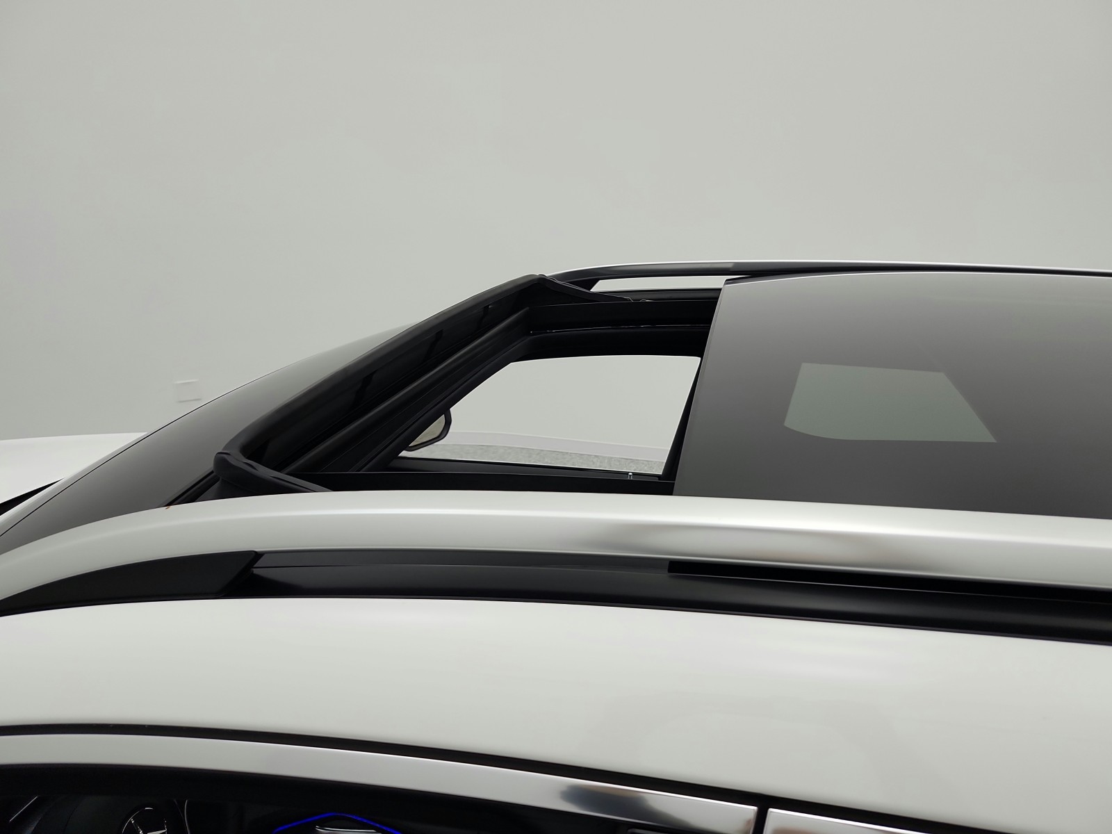 Certified Used 2025 Polar White Mercedes-Benz GLS 450 4MATIC® SUV image 19