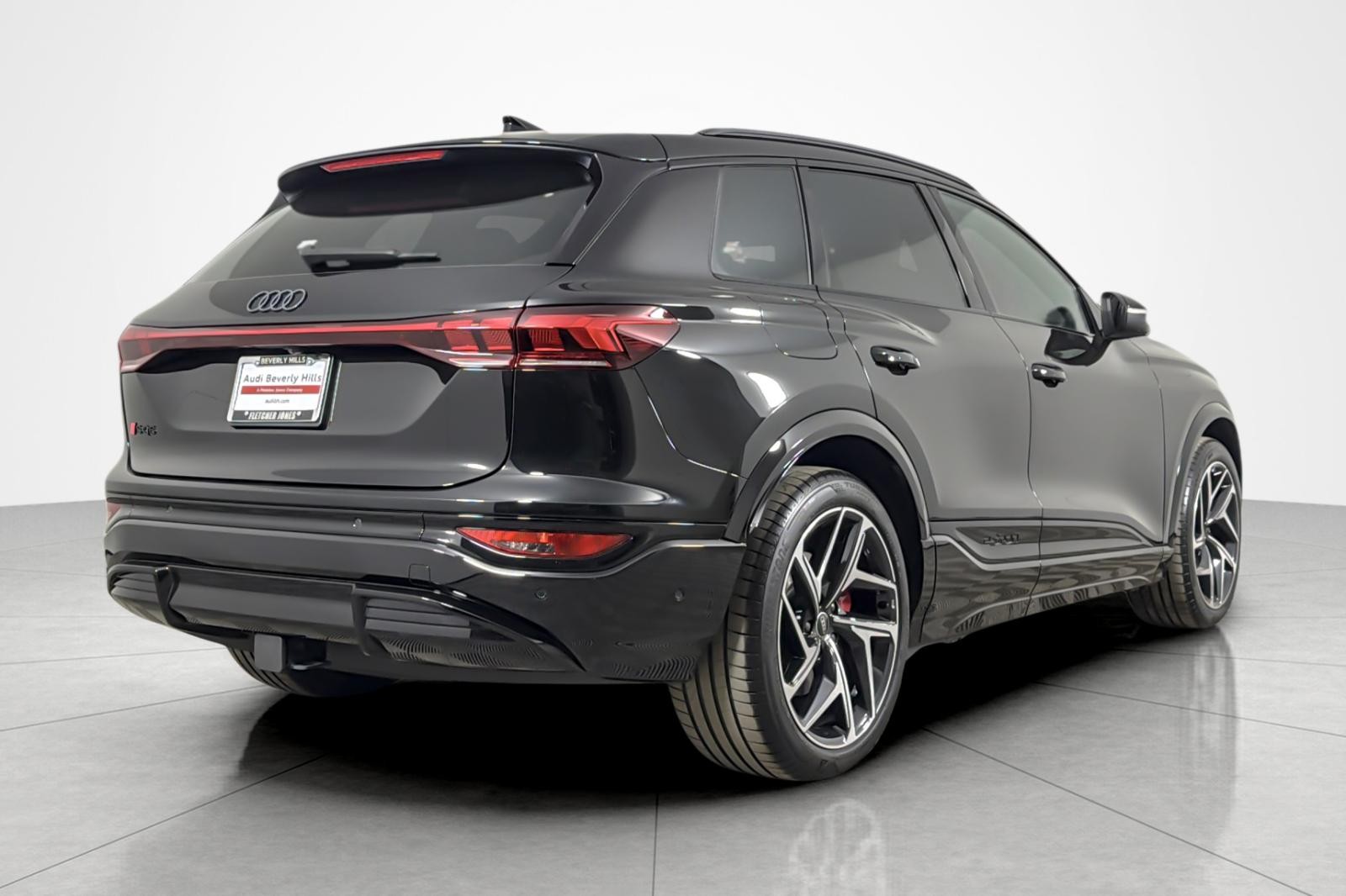 Certified Used 2025 Mythos Black Metallic Audi Prestige quattro image 5