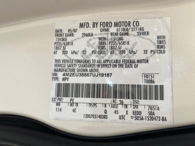 2007 Mercury Mountaineer SUV Premier 1 OWNER in ,