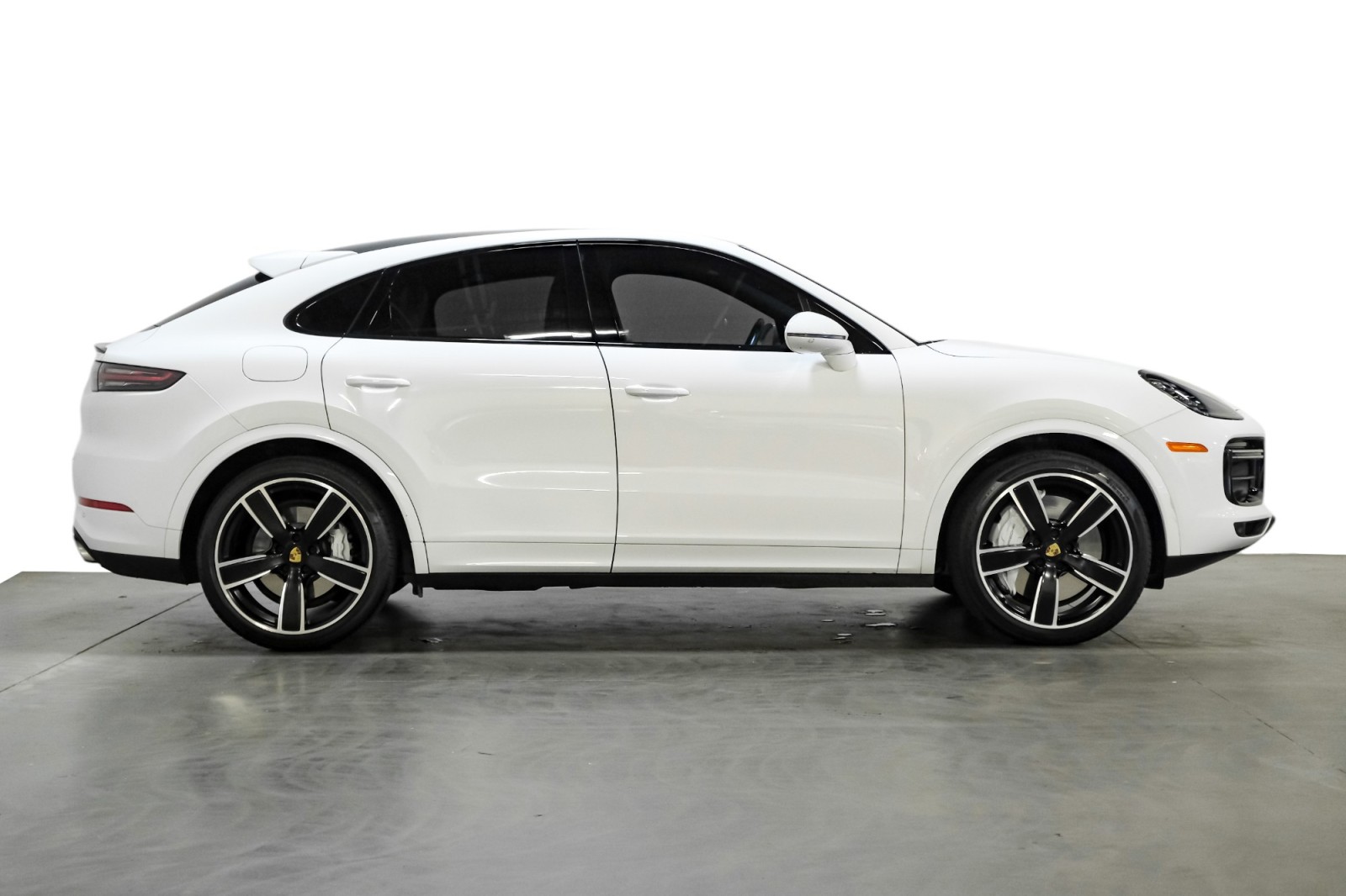 2020 Porsche Cayenne Turbo Coupe AWD PremiumPkgPlus AdaptiveCruise CarbonFiber 6