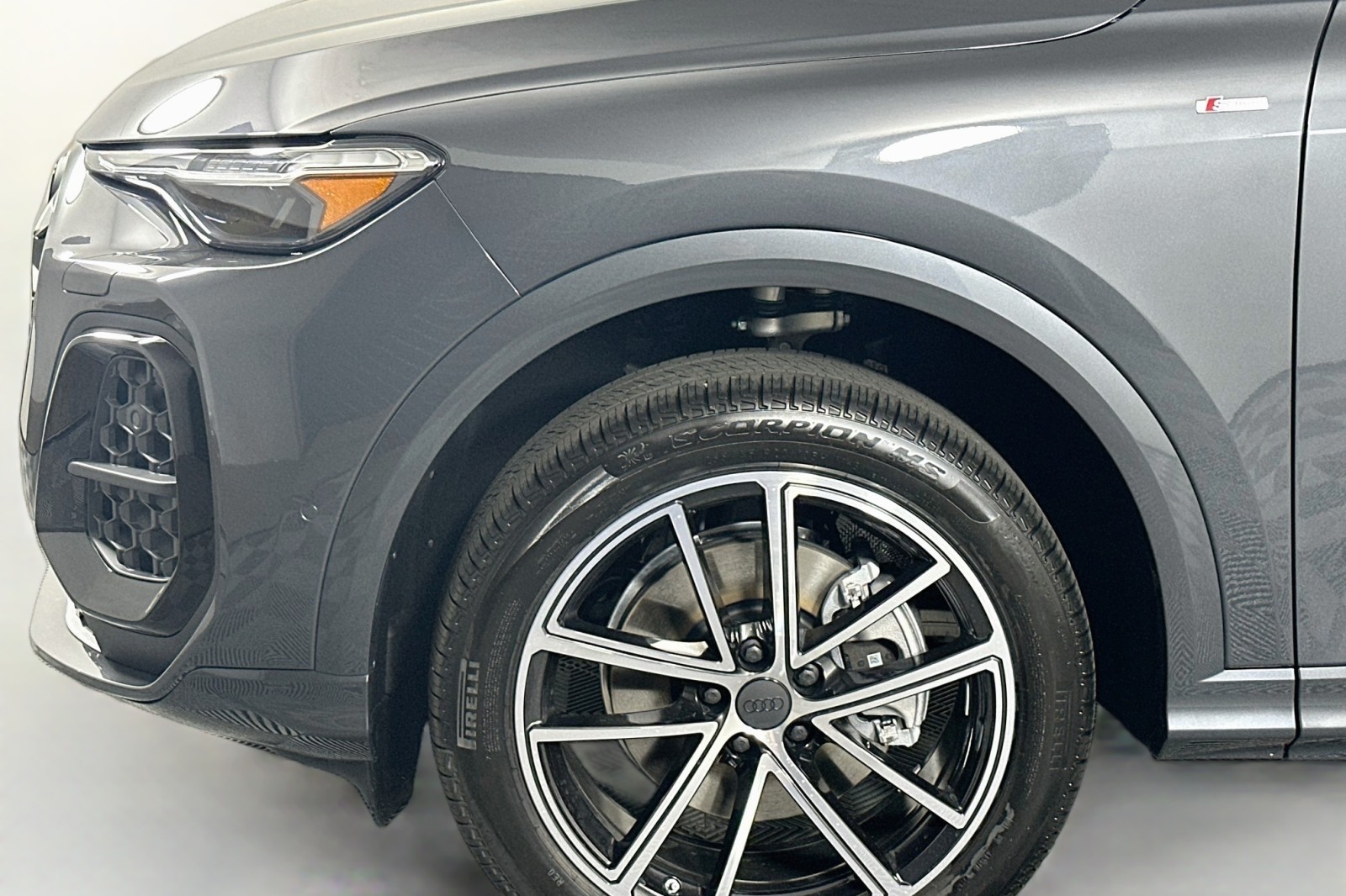 New 2026 Tambora Gray Metallic Audi Premium Plus image 11