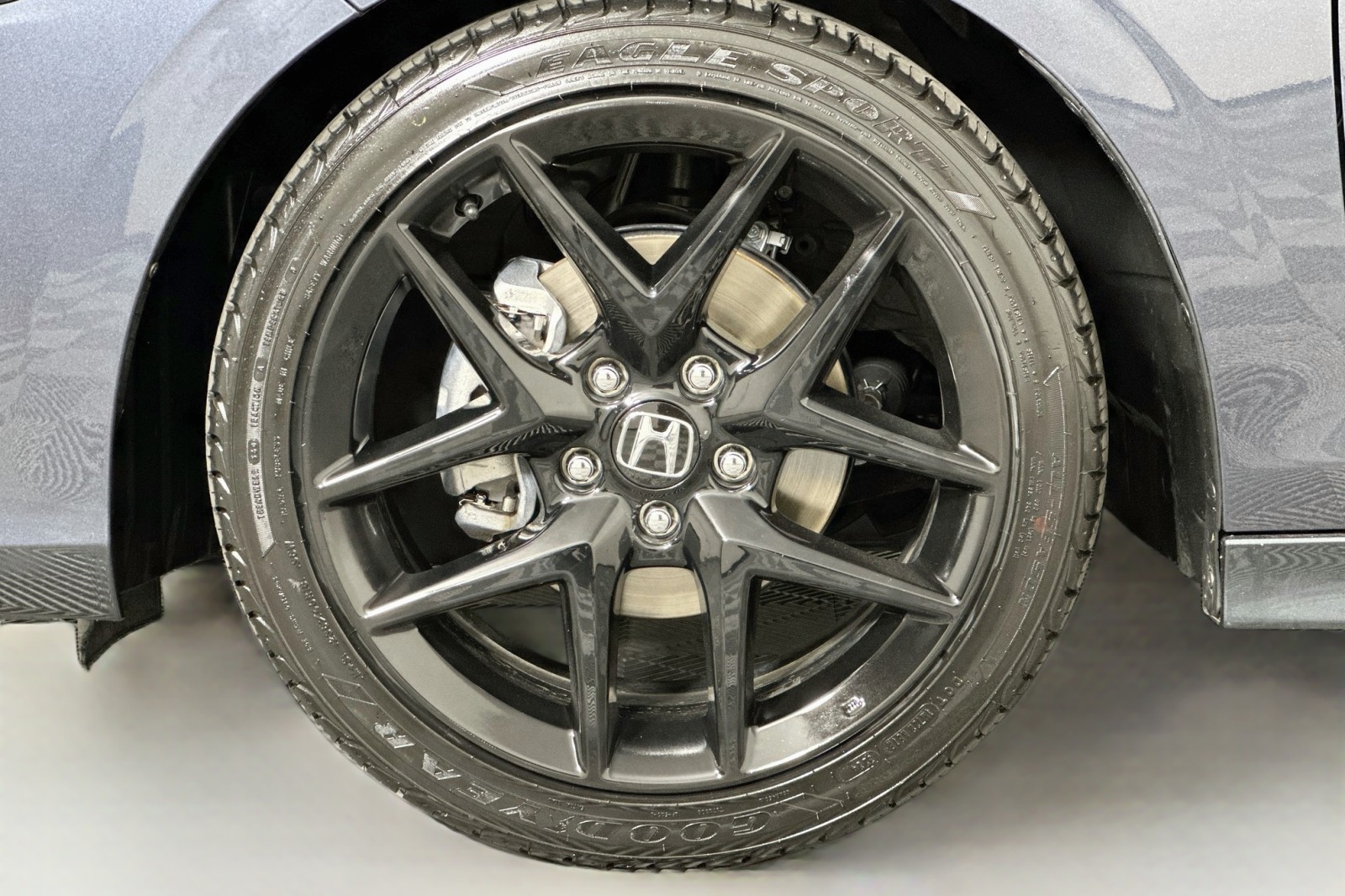 Used 2024 Meteorite Gray Metallic Honda Sport image 11