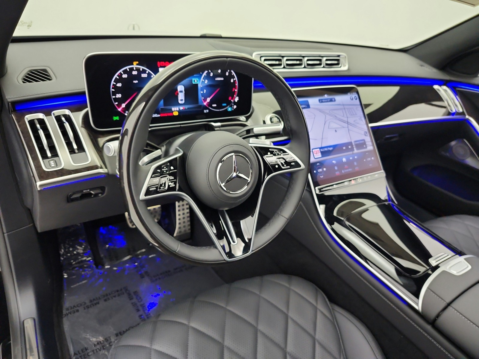 New 2026 Obsidian Black Metallic Mercedes-Benz S 580 image 9