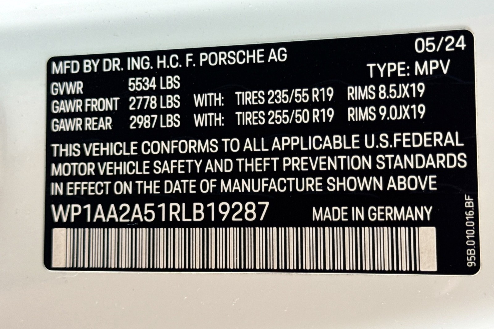 Used 2024 White Porsche T image 30