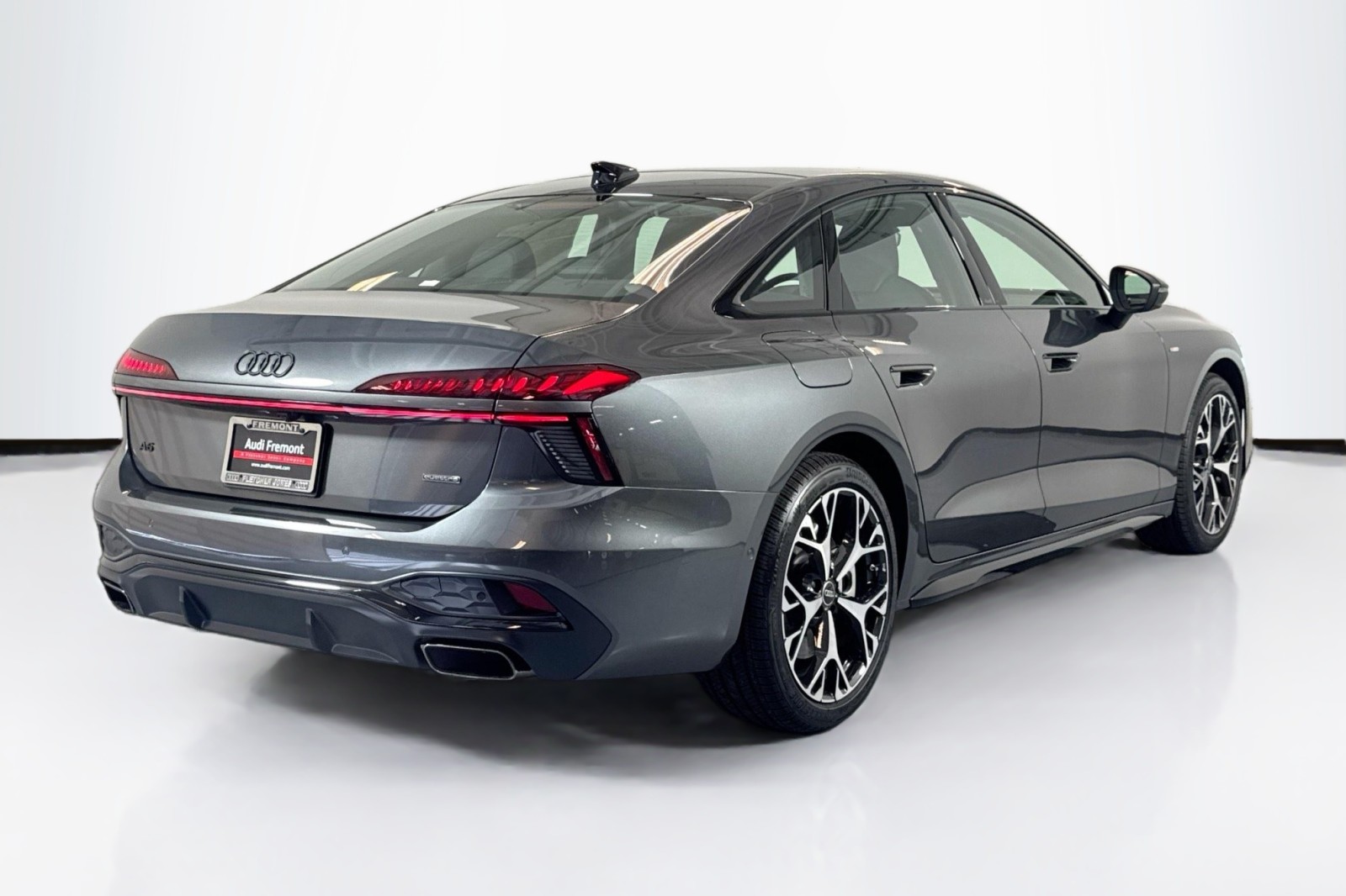 New 2026 DAYTONA GRAY Audi Premium Plus quattro image 5