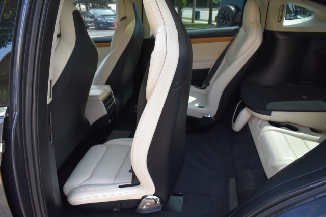 2019 Tesla Model X Navi Leather 3RD Seats Auto Pilot Full Self Drivin 41