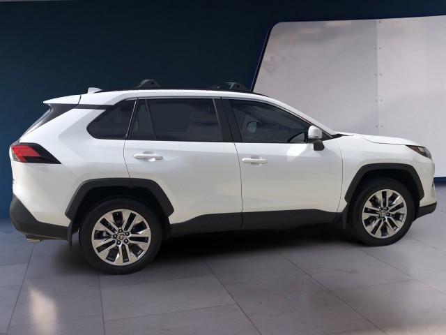 2024 Toyota RAV4 XLE Premium 6