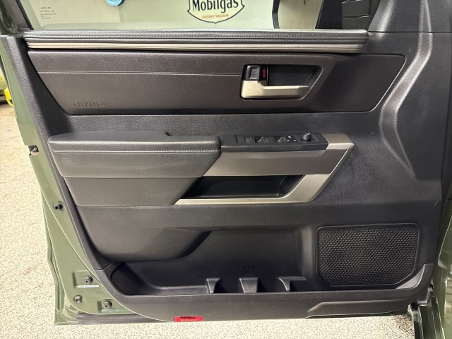 2023 Toyota Tundra 2WD SR5 RWD in , 