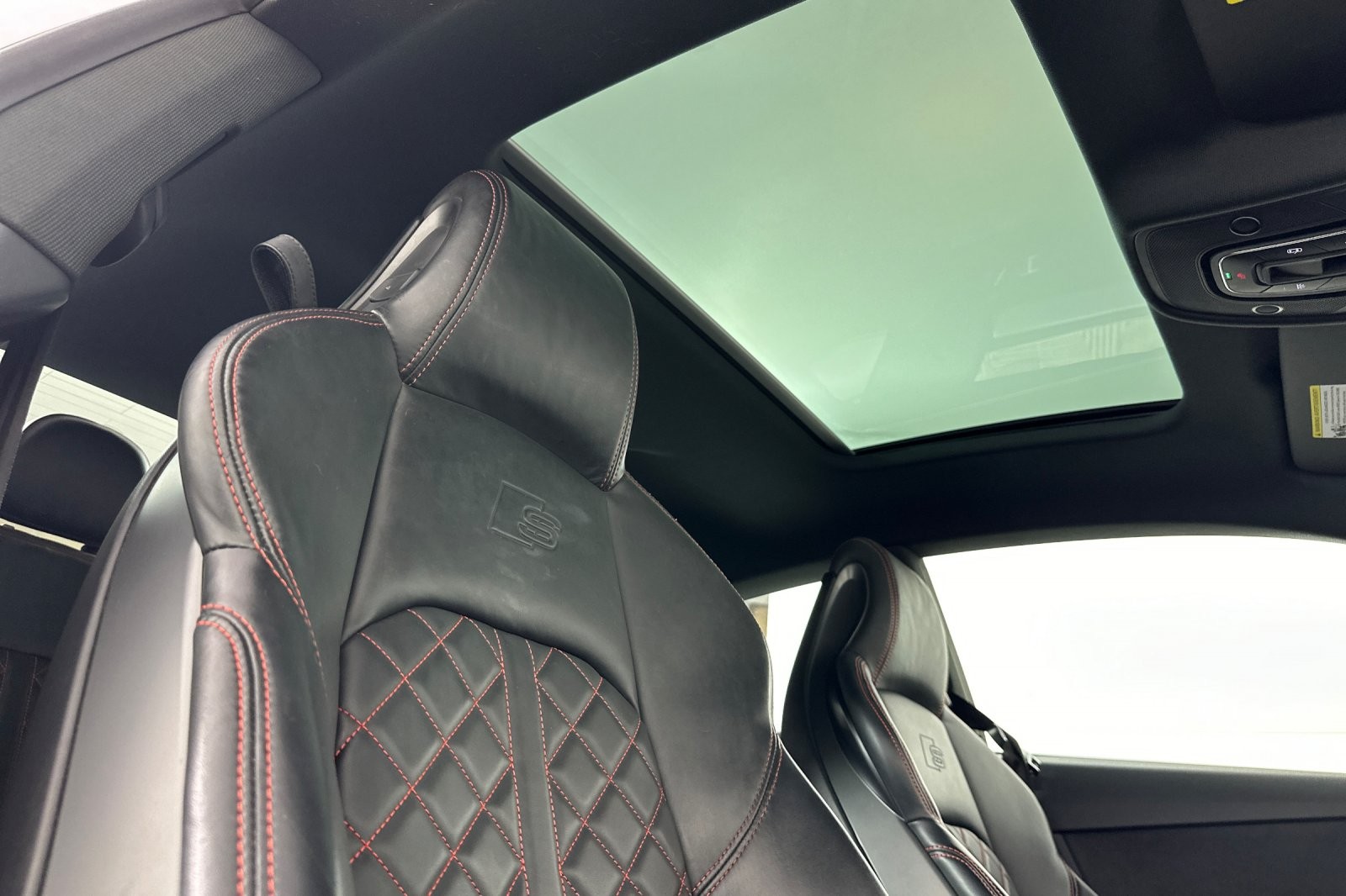 Used 2023 Chronos Gray Metallic Audi Premium Plus 3.0 TFSI quattro image 15