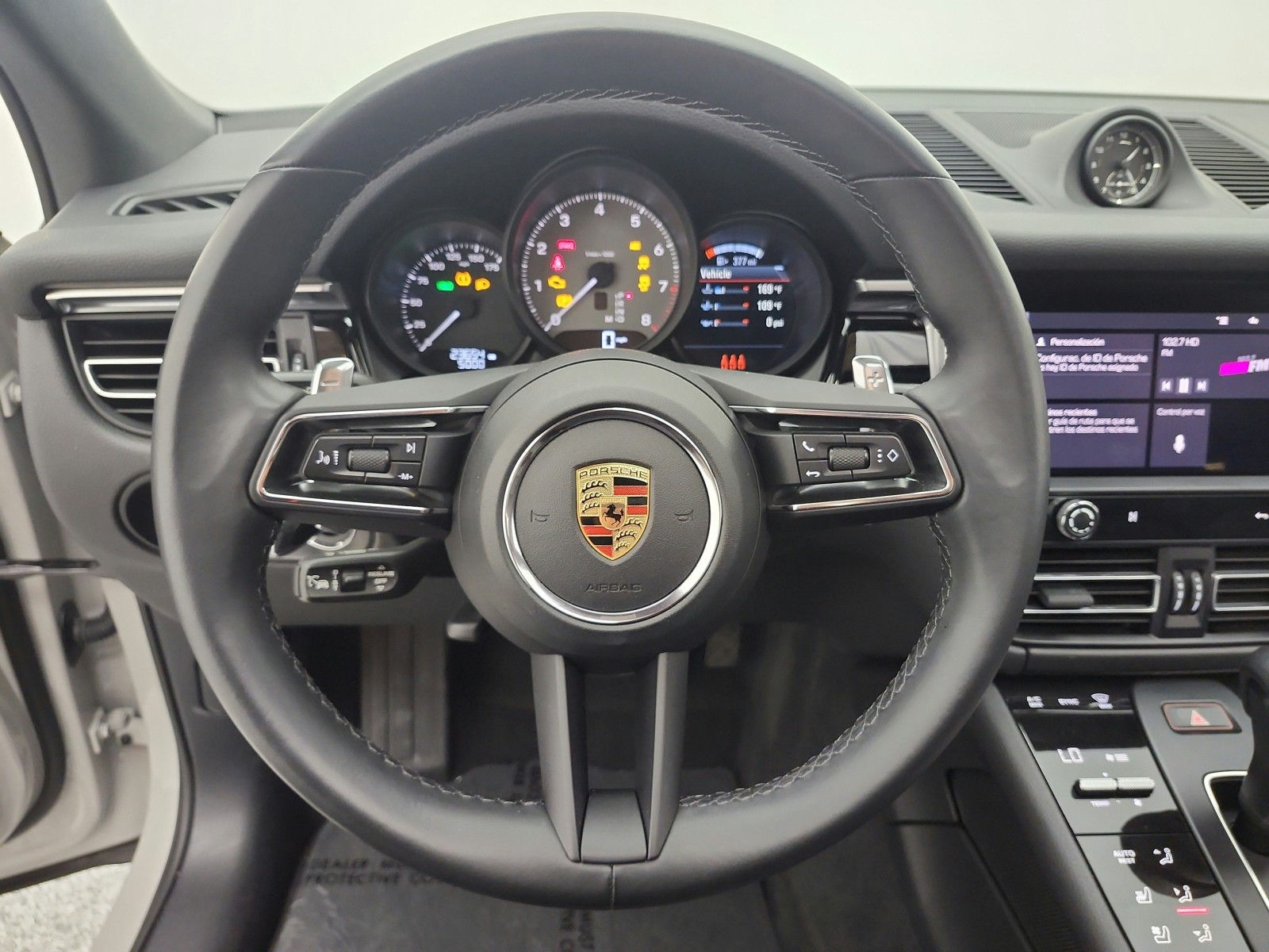 Used 2023 Chalk Porsche S AWD image 11