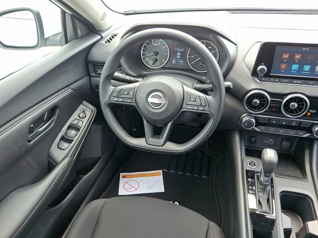 NissanSentra9
