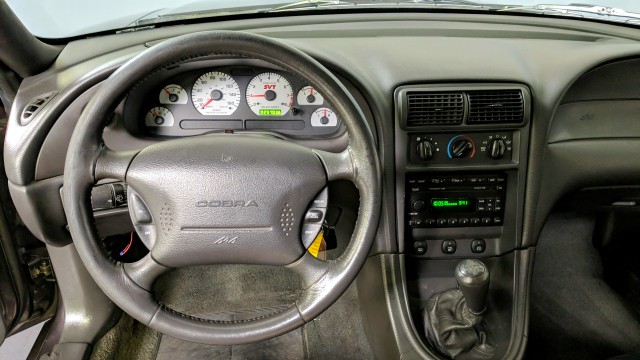 2001 Ford Mustang SVT Cobra 20