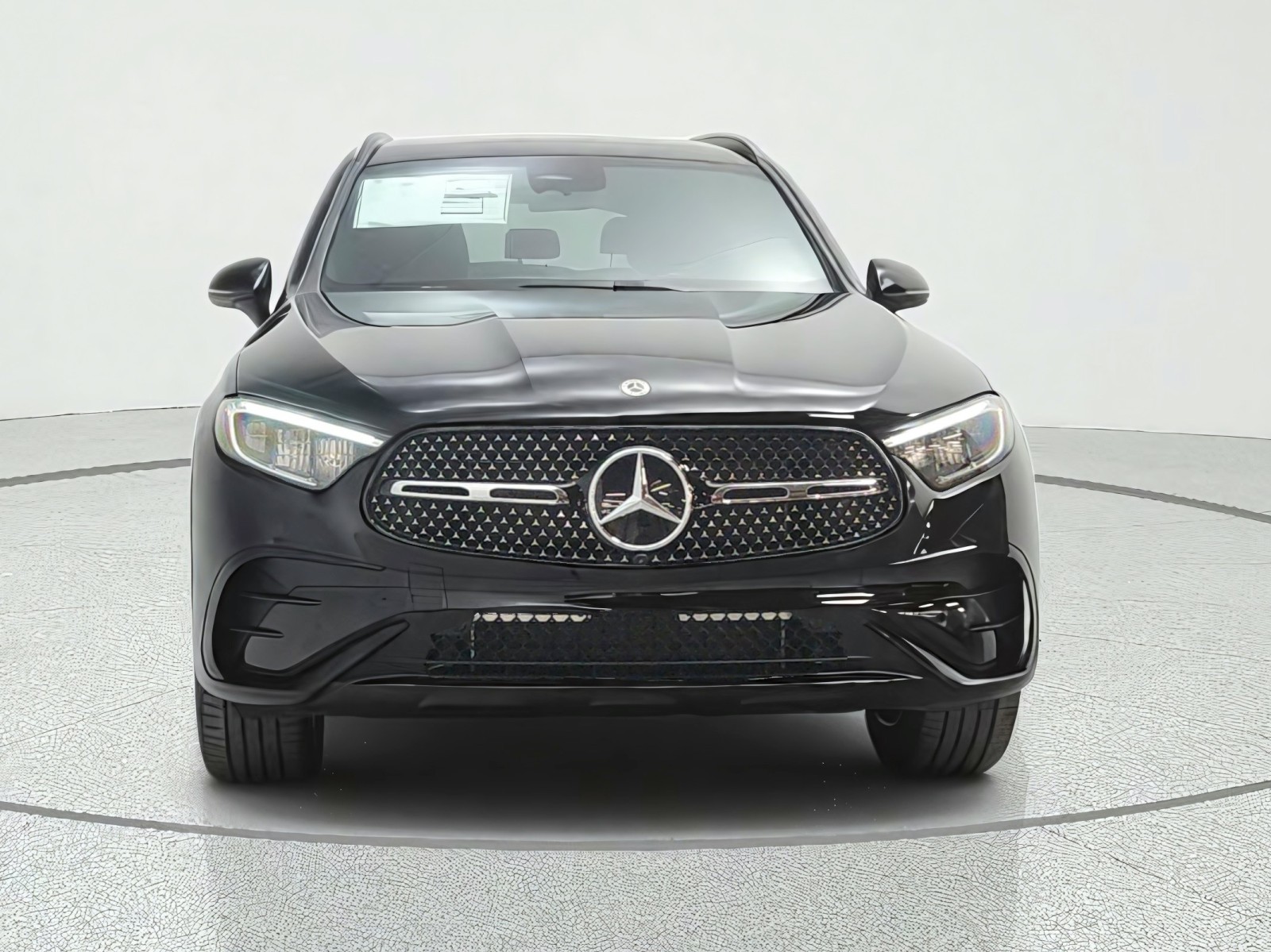 New 2027 Black Mercedes-Benz GLC 300 SUV image 2