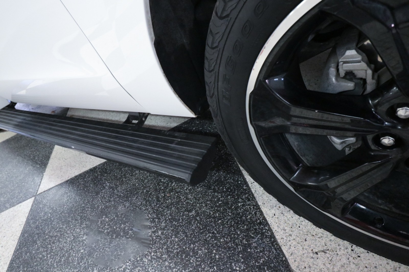 Used Car 2022 Ford Expedition Max  Limited For Sale Under $40,000 In Austin, Texas