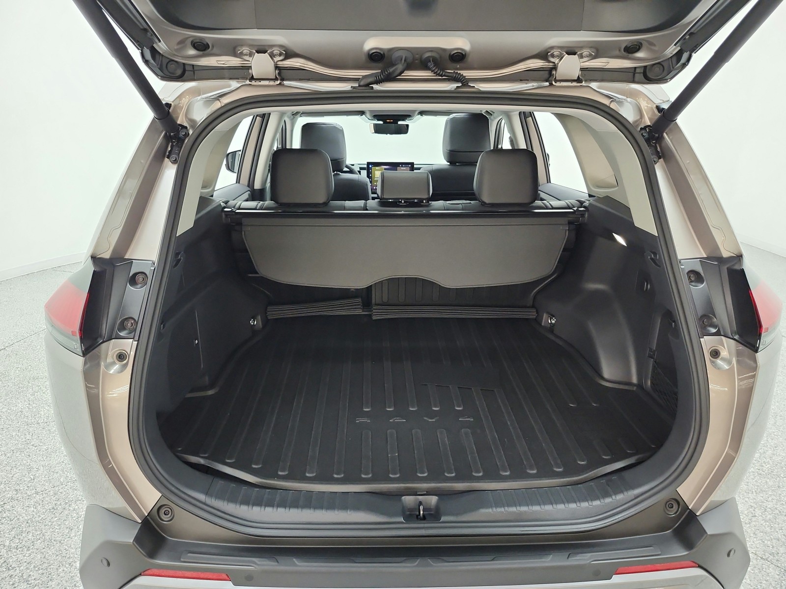 Used 2026 Meteor Shower Toyota Limited image 20