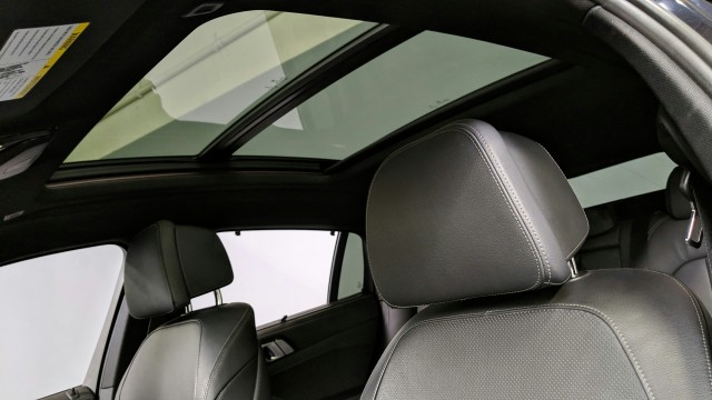 2020 BMW X6 xDrive40 Carbon Fiber Interior! HUD~Cooled Cup Holders 28