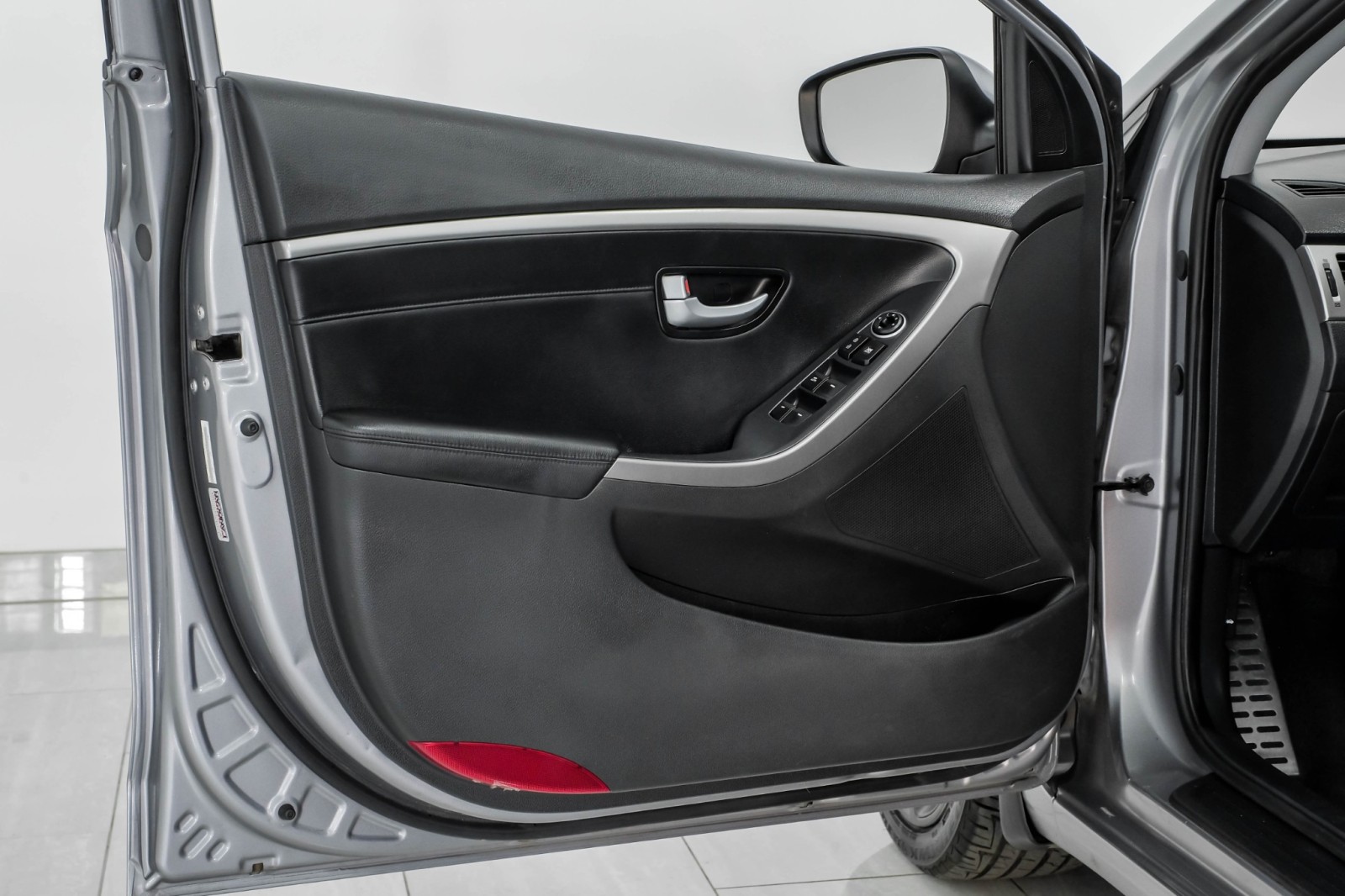 2013 Hyundai Elantra GT STYLE PKG PANORAMA LEATHER HEATED SEATS BLUETOOTH  36
