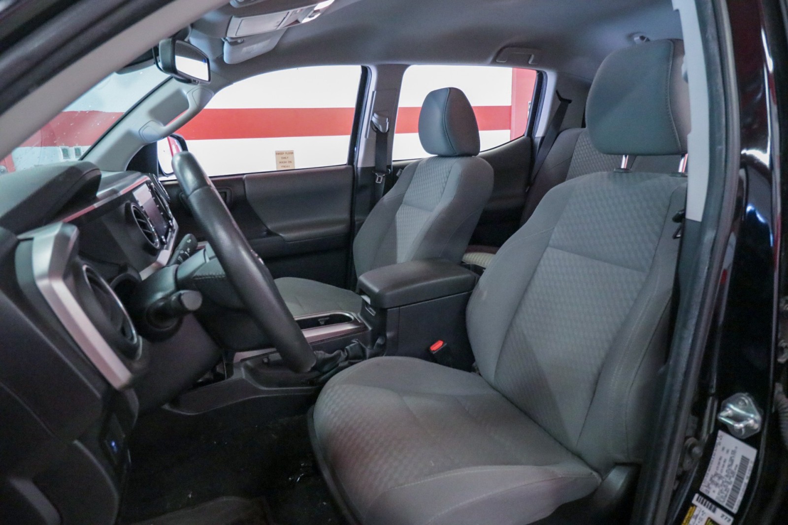 Used Car 2022 Toyota Tacoma 2wd  Sr5 For Sale Under $35,000 In Austin, Texas