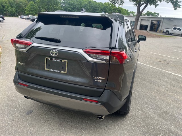 ToyotaRAV413