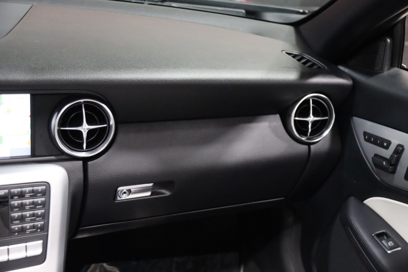 2013 Mercedes-Benz SLK 250 AMG Sport 2dr Roadster in ,