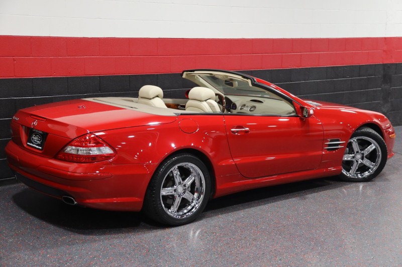 2008 Mercedes-Benz SL550 AMG Sport 2dr Convertible in , 