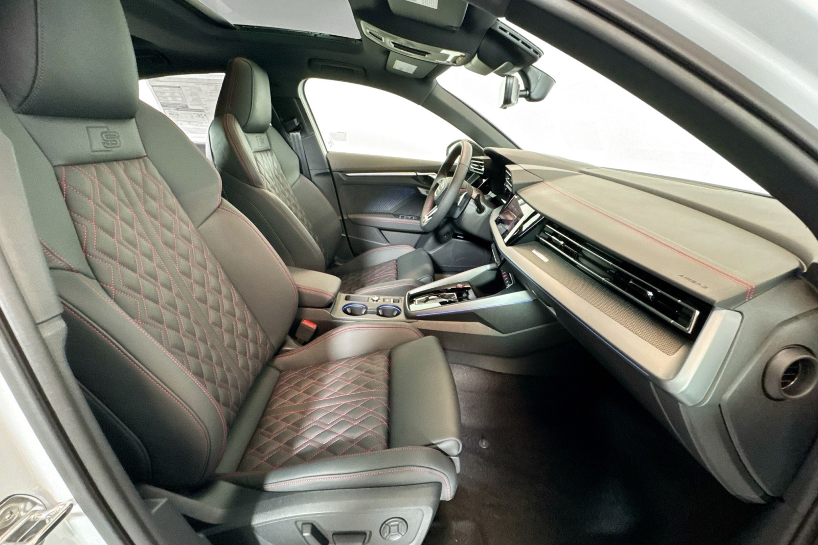 New 2026 Glacier White Metallic Audi quattro image 26