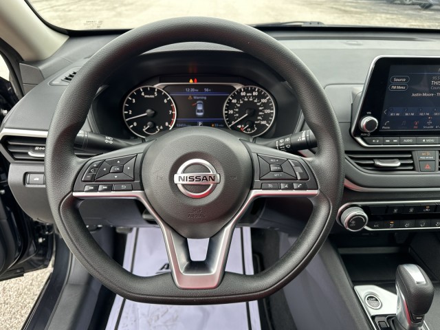 2022 Nissan Altima 2.5 SV 12