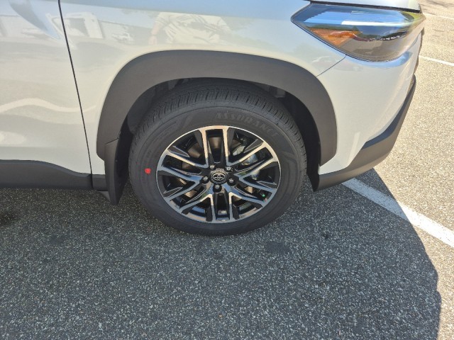 ToyotaCorolla Cross17