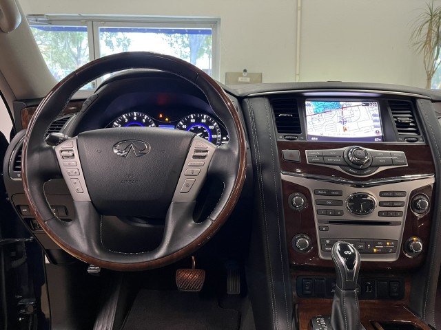 2019 INFINITI QX80 LUXE 32