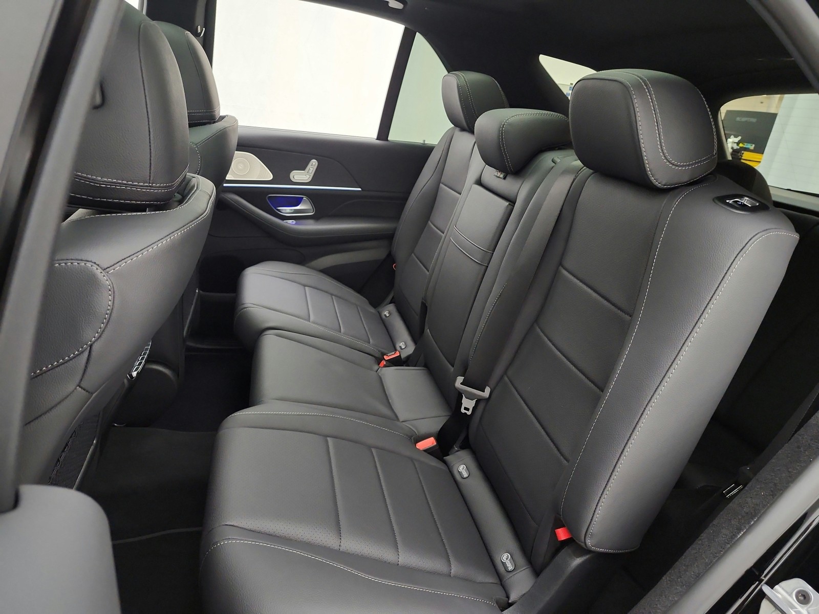 New 2026 Black Mercedes-Benz GLE 350 image 11