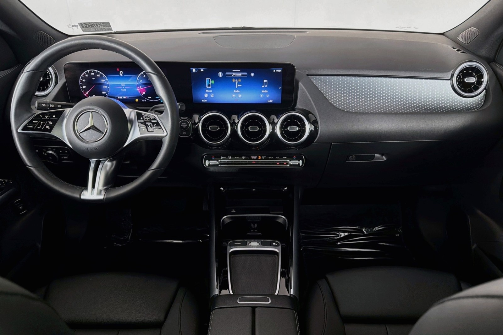 Certified Used 2026 Mountain Grey Metallic Mercedes-Benz GLA 250 image 5