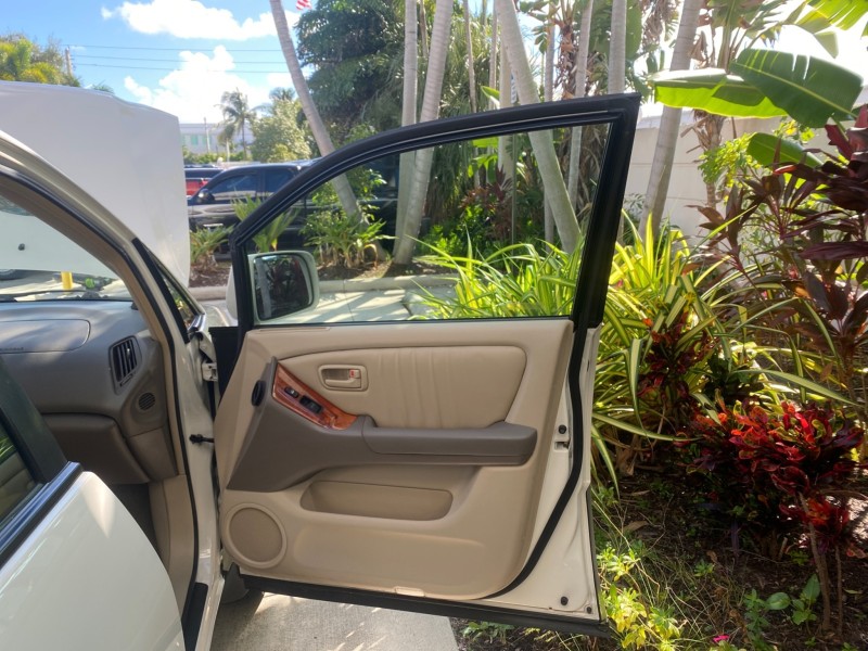 1999 Lexus RX 300 Luxury SUV LOW MILES 62,417 1 OWNER in , 