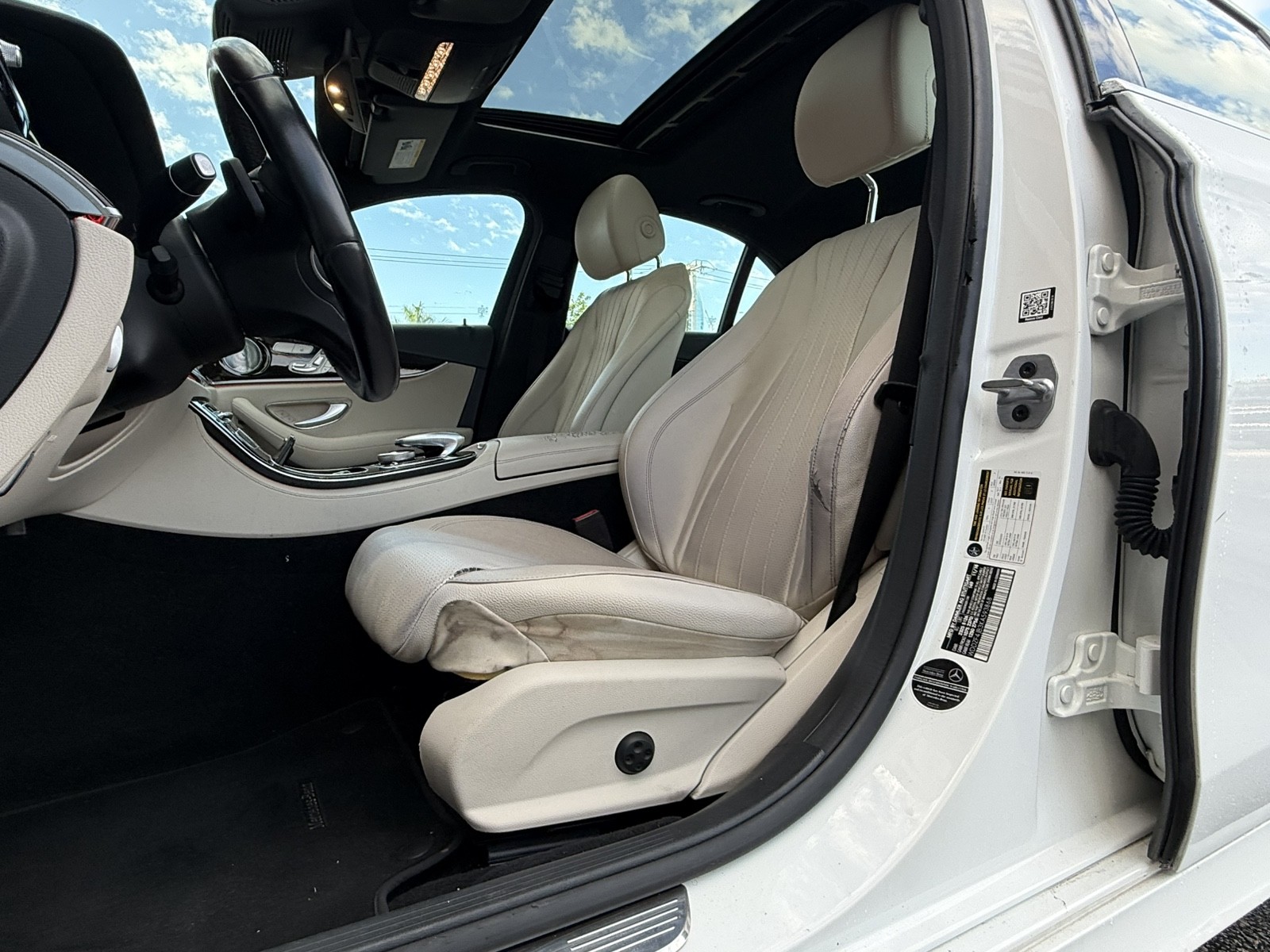 2019 Mercedes-Benz E-Class - $17,477