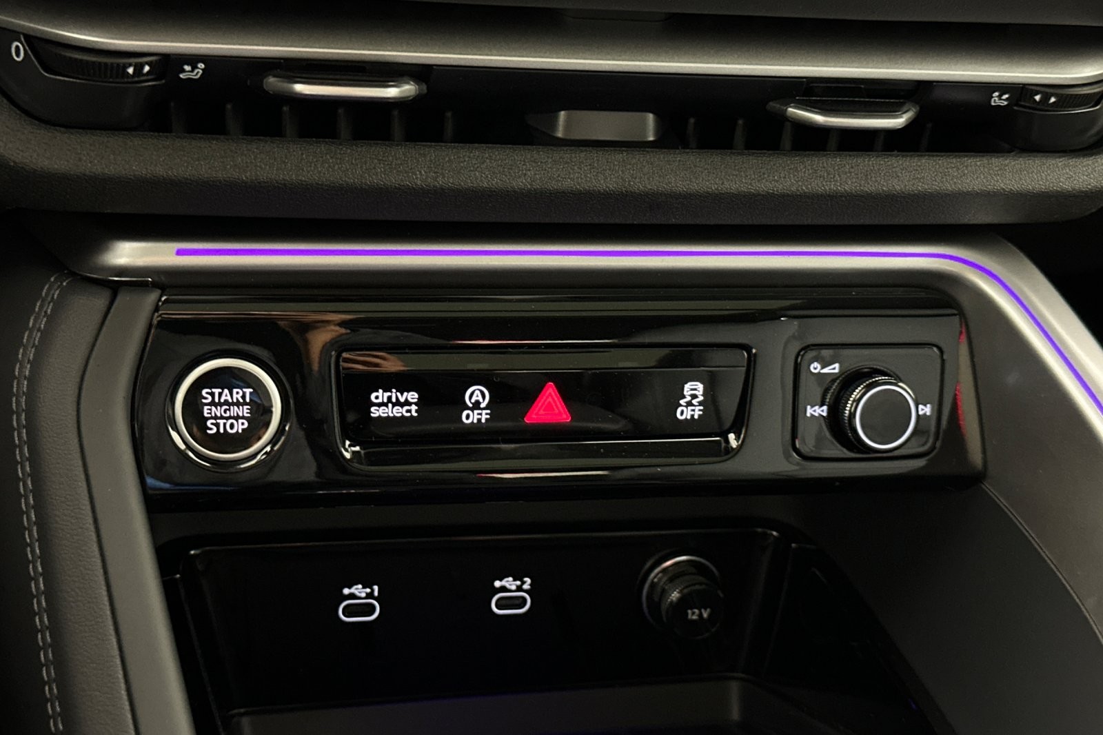 New 2026 Mythos Black Metallic Audi Premium Plus 2.0 TFSI quattro image 20