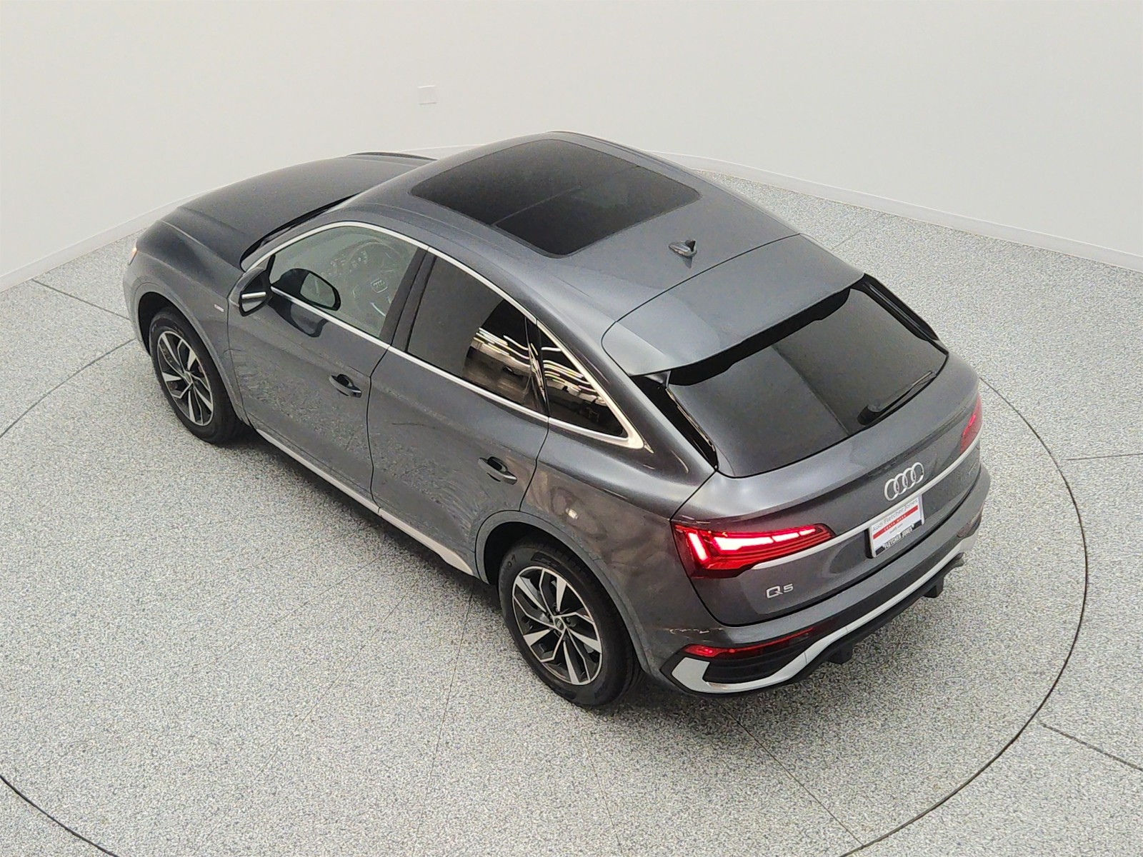 Used 2023 Daytona Gray Pearl Effect Audi S line Premium Plus 45 TFSI quattro image 22
