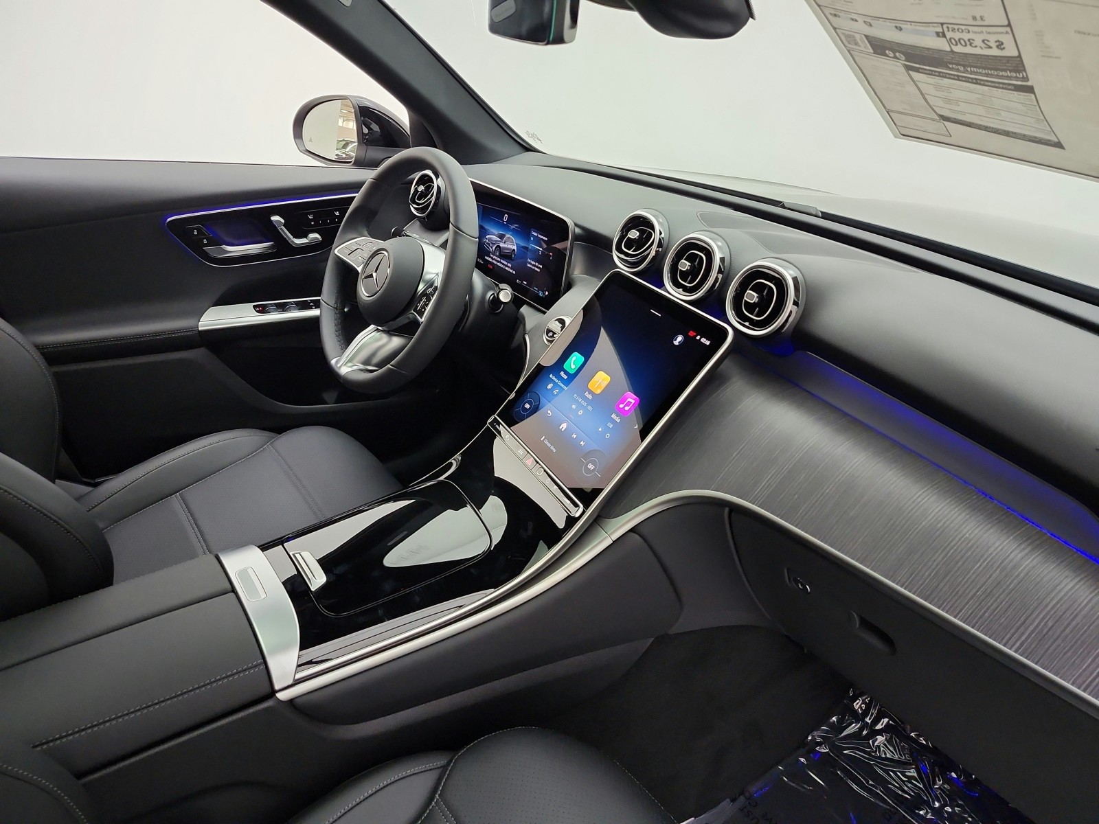 New 2027 Black Mercedes-Benz GLC 300 4MATIC® SUV image 13