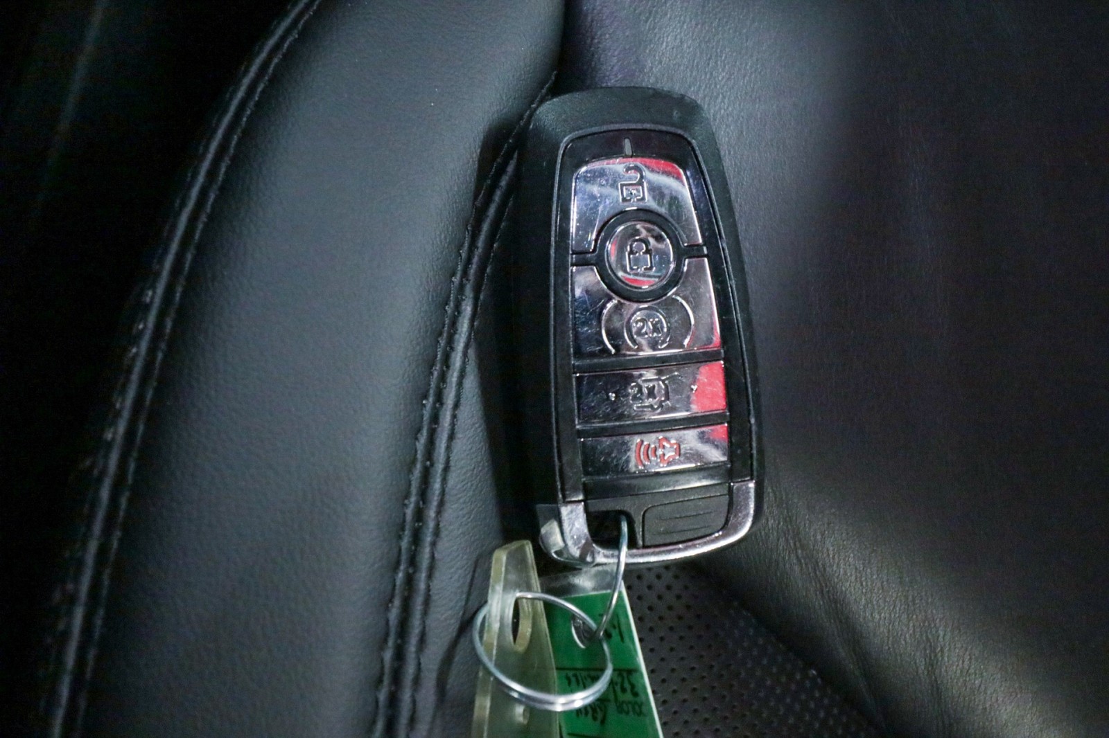 Used Car 2021 Lincoln Nautilus  Standard For Sale Under $30,000 In Austin, Texas