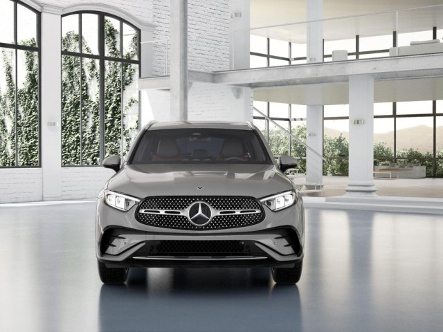 2025 Mercedes-Benz GLC GLC 300 7