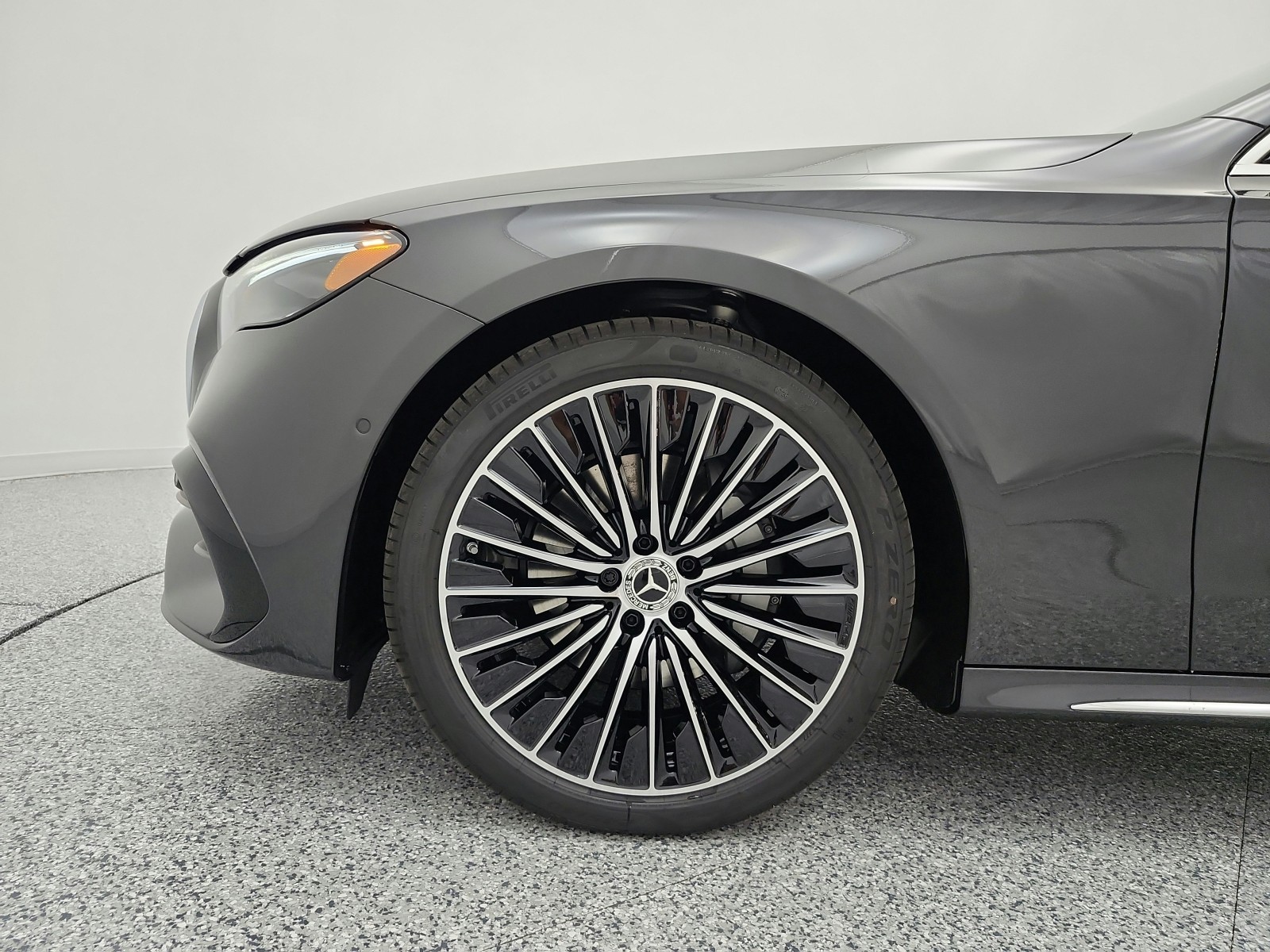 New 2027 Graphite Grey Metallic Mercedes-Benz E 350 RWD Sedan image 13