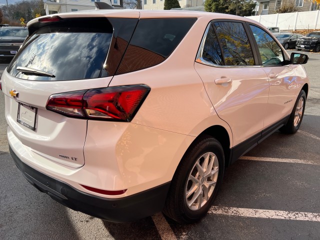 2022 Chevrolet Equinox LT 10