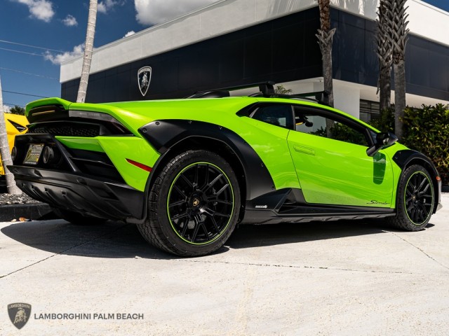 2023 Lamborghini Huracan Sterrato  in , 