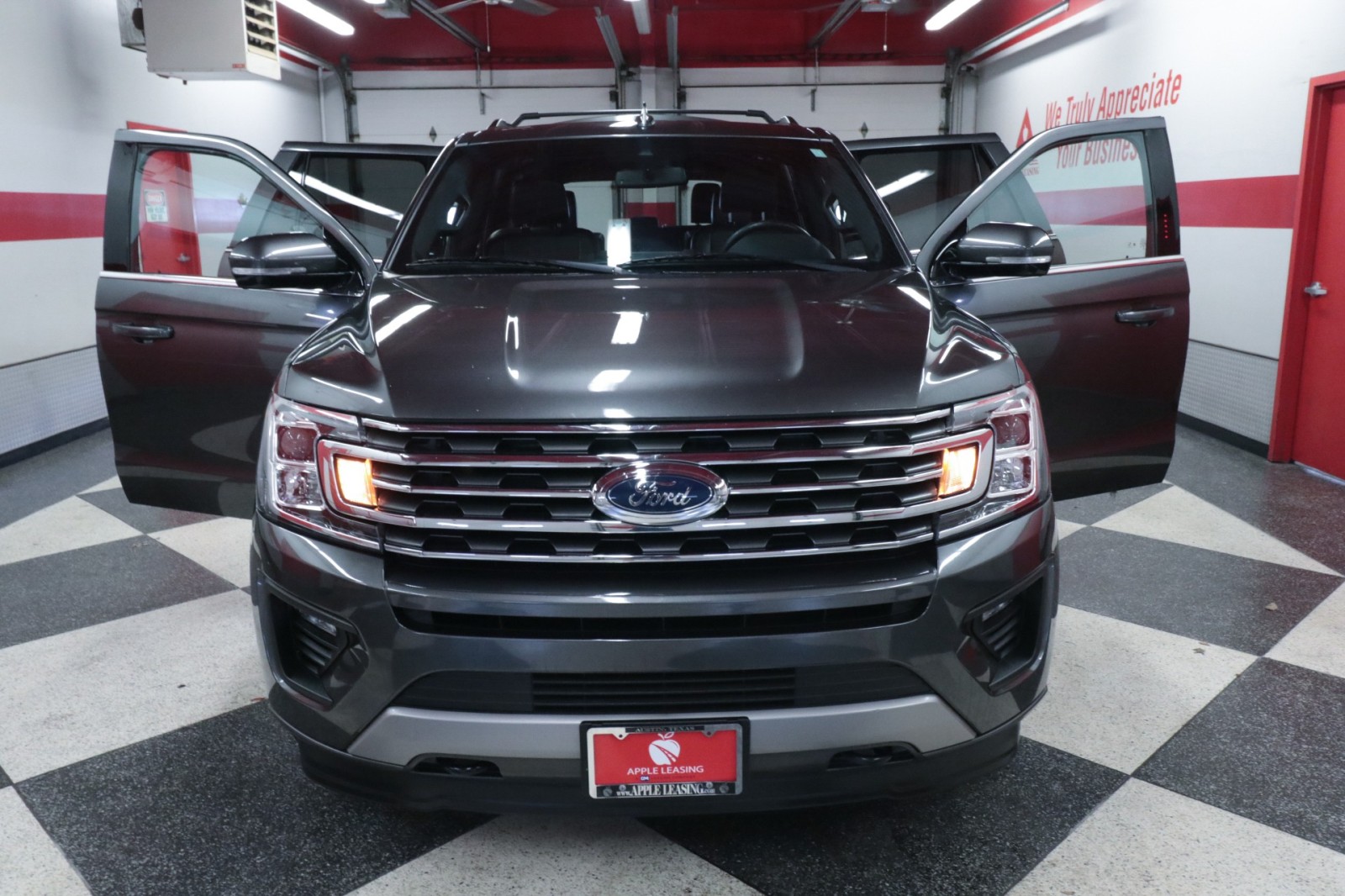Used Car 2021 Ford Expedition  Xlt For Sale Under $40,000 In Austin, Texas