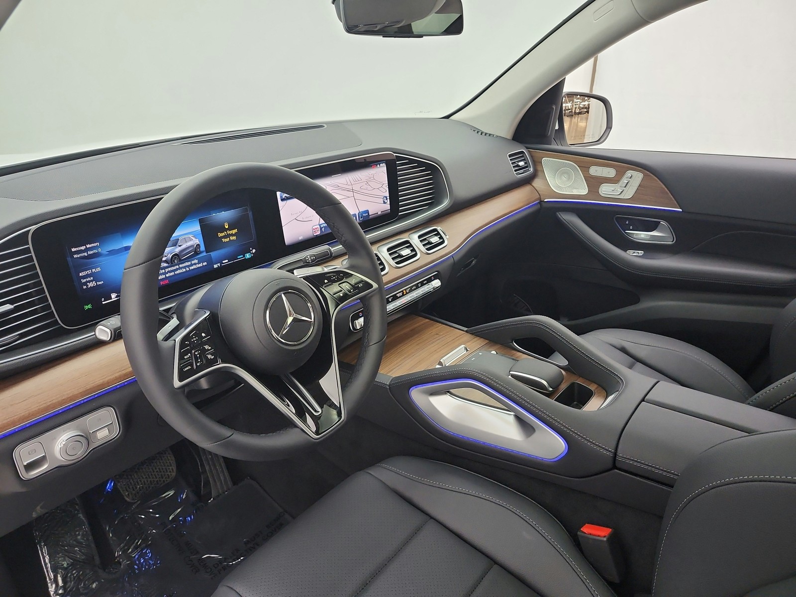 New 2026 Polar White Mercedes-Benz GLE 350 image 9