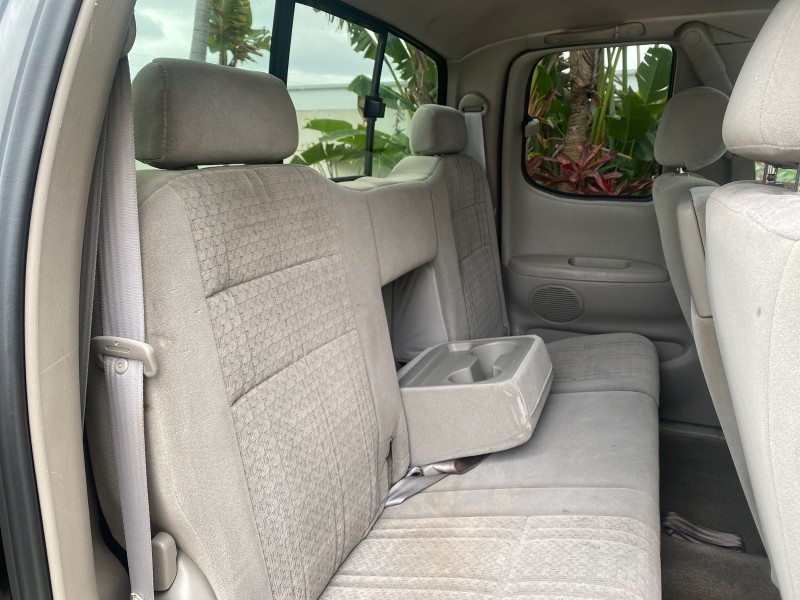 2004 Toyota Tundra SR5 1 OWNER 4WD XTRA CAB STEP SIDE in , 