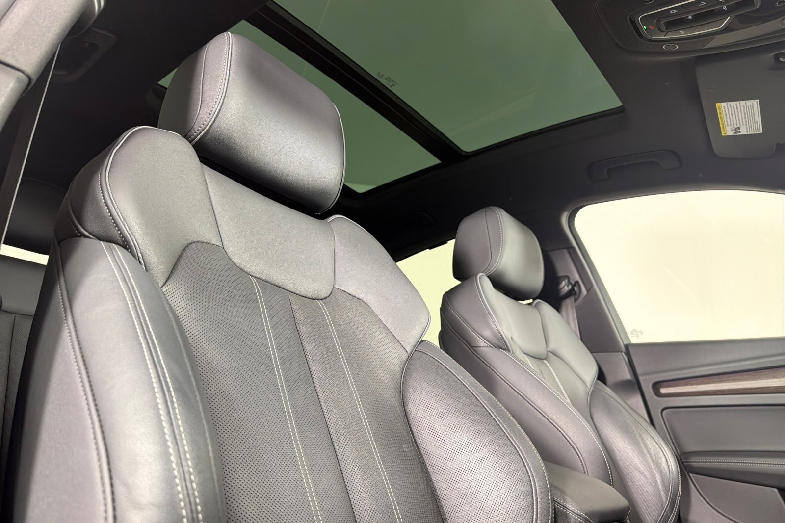 Used 2023 District Green Metallic Audi S line Prestige 45 TFSI quattro image 16