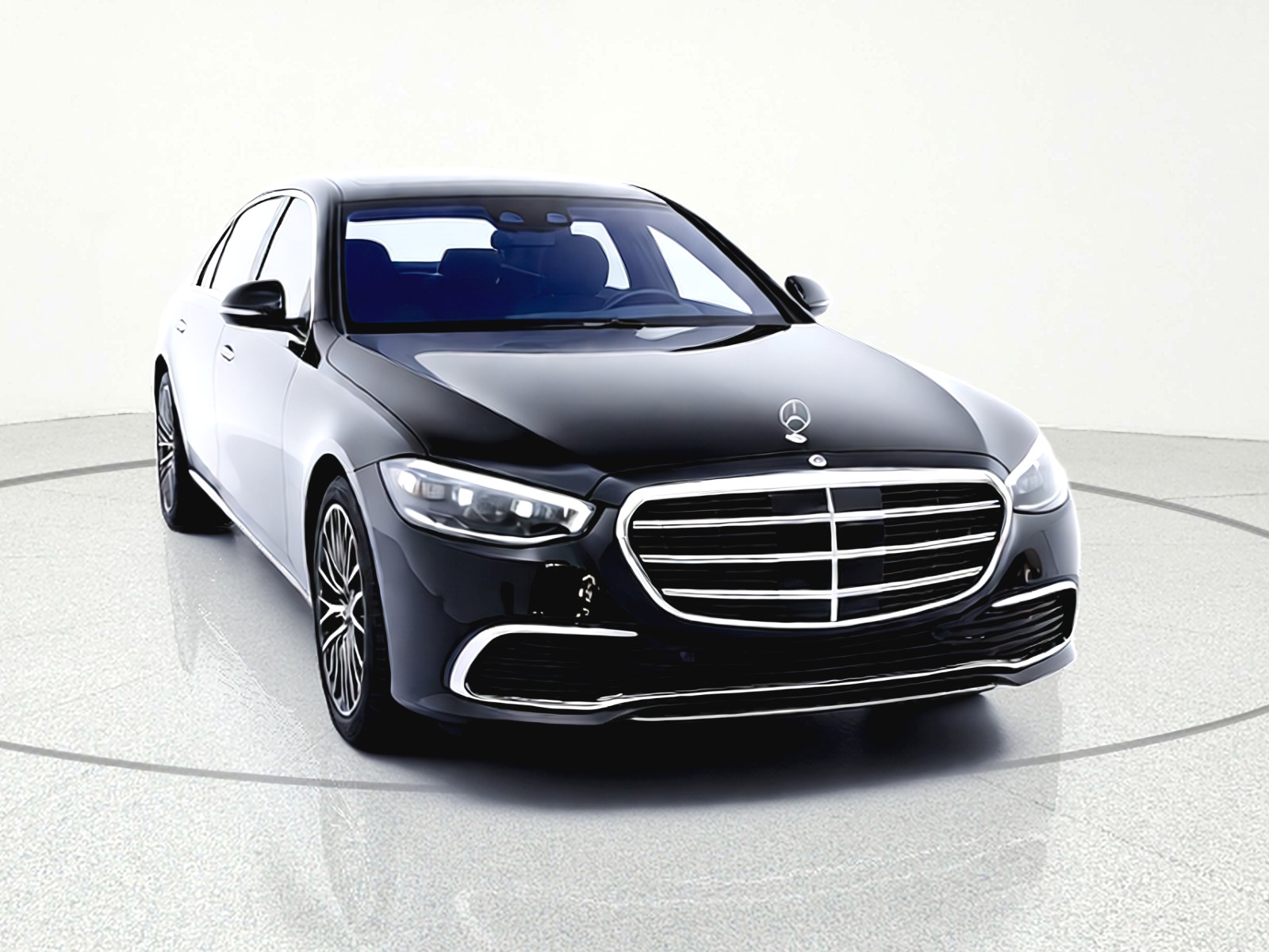 New 2026 Obsidian Black Metallic Mercedes-Benz S 500 image 5