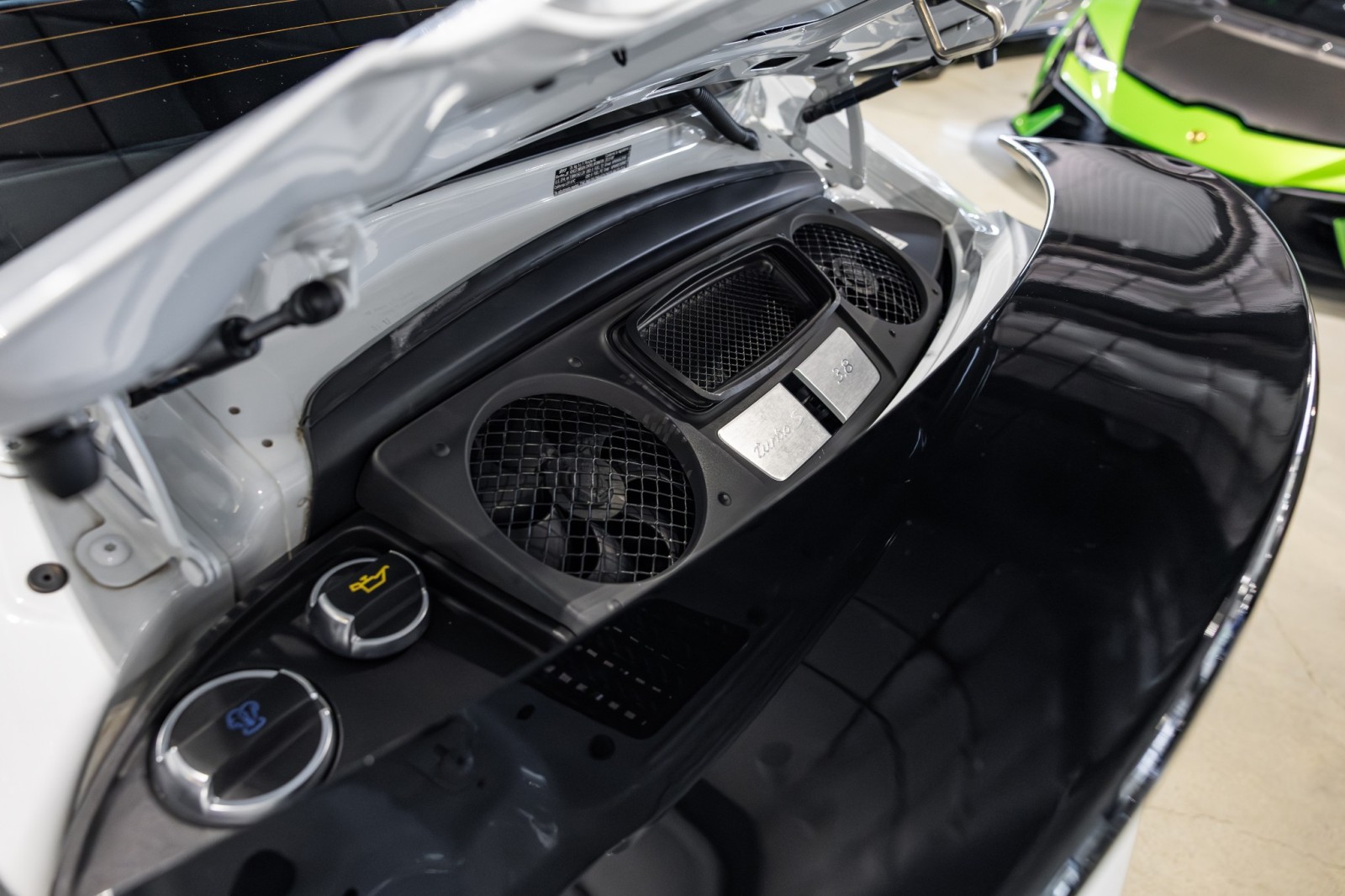 Used Car 2019 Porsche 911  Turbo S For Sale Under $190,000 In Boerne, Texas