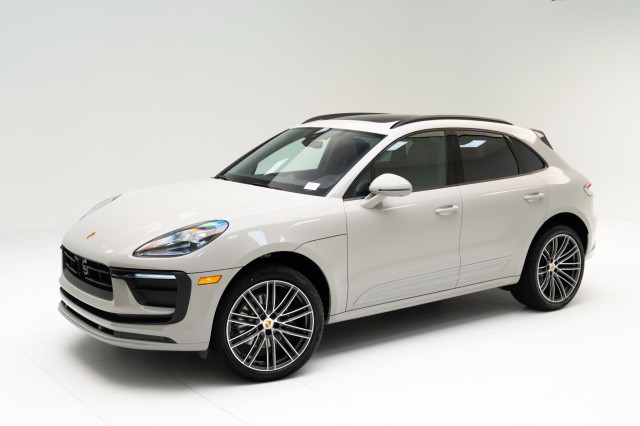 2025  Macan  in , 