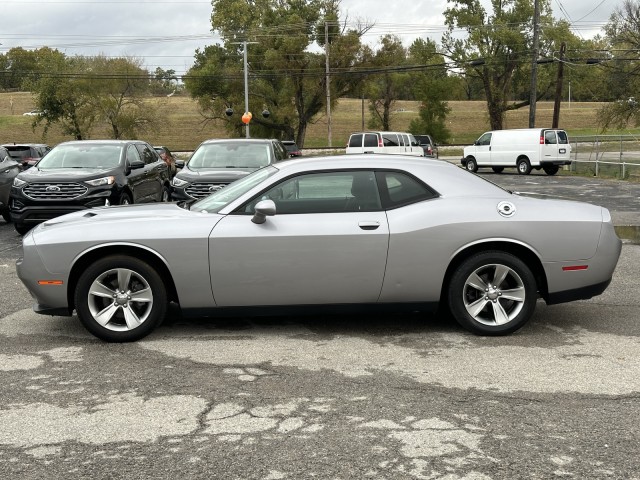 2016 Dodge Challenger SXT 6